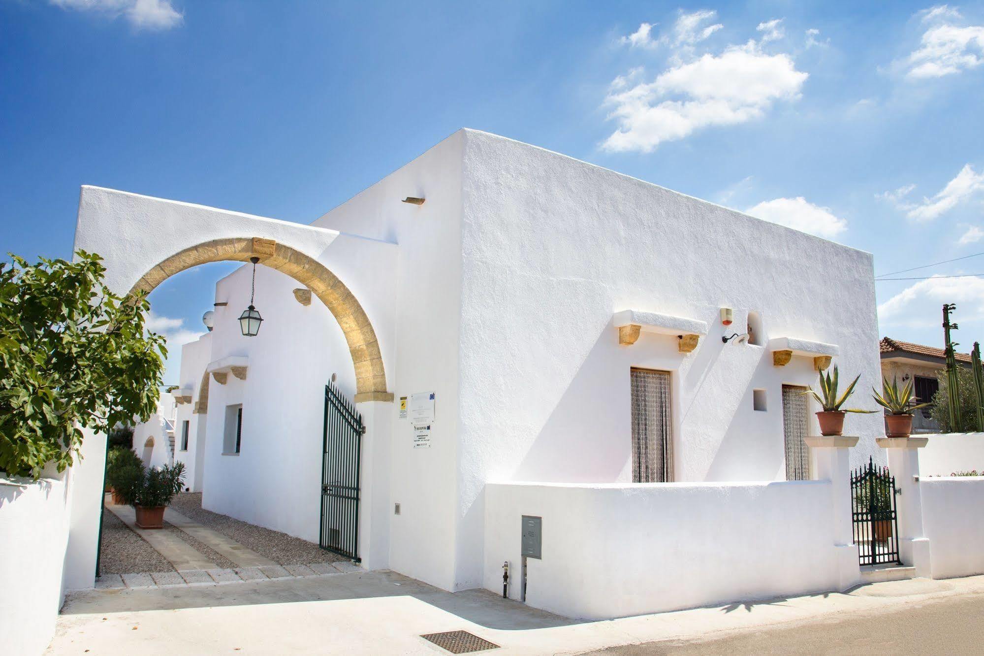 Vila Terra Di Leuca Salve Exteriér fotografie